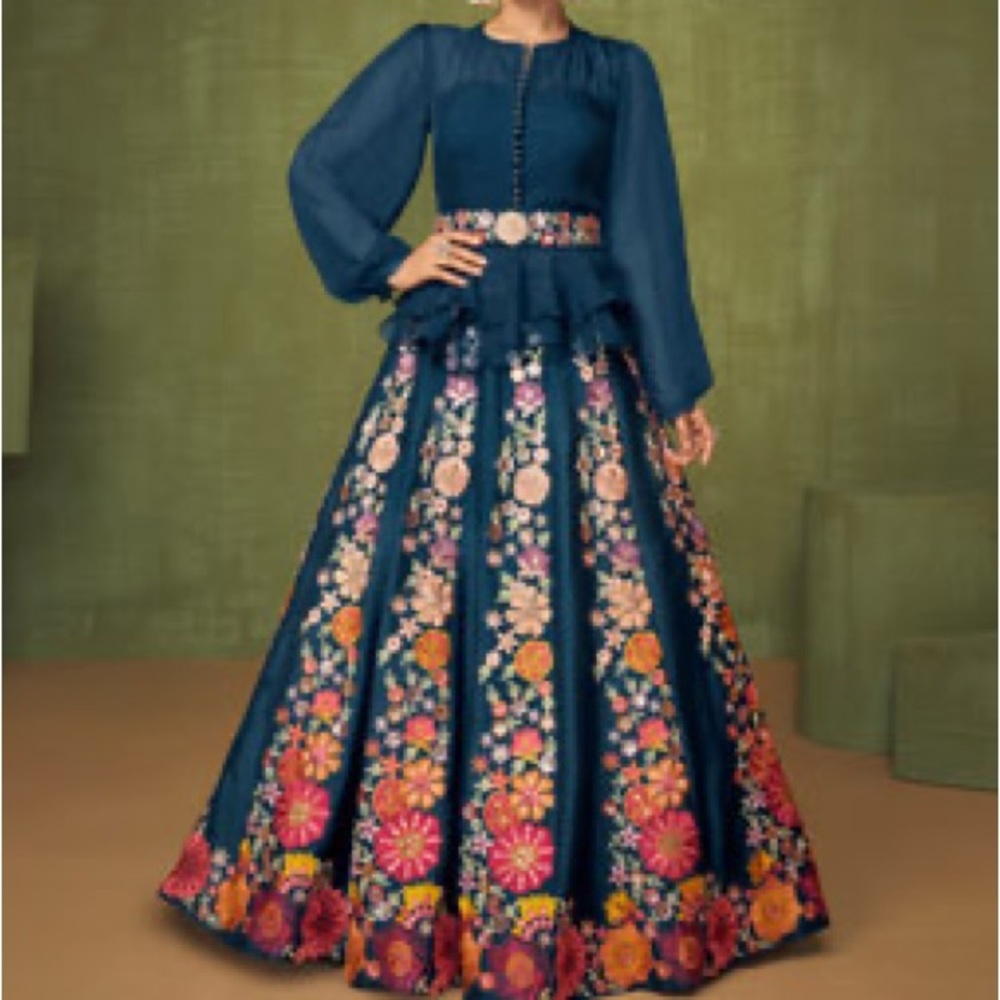 New floral beautiful long two piece set with belt